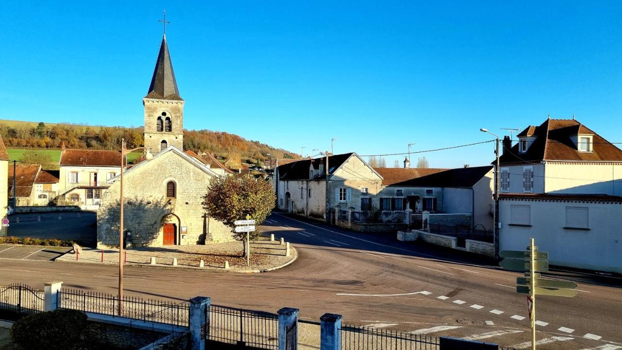 Le 3 Rue De Fontenay Marmagne  Buitenkant foto