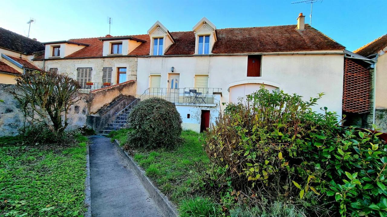 Le 3 Rue De Fontenay Marmagne  Buitenkant foto